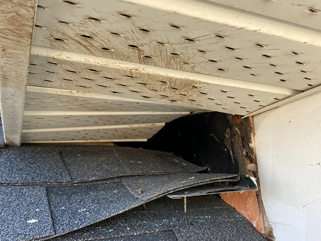 Roof Soffit Intersection