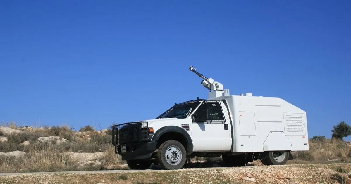 Skunk Gun: Comprehensive Insights into Usage, Benefits, and Alternatives fluffy skunk