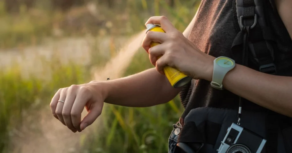 what to spray to kill mosquitoes